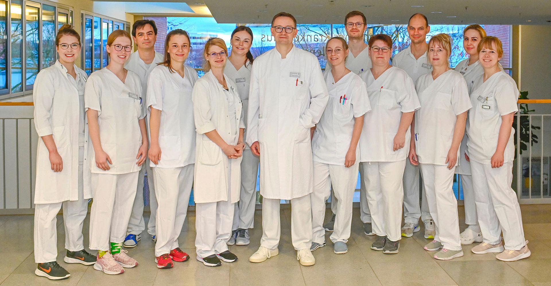 Teambild der Belegschaft der Klinik für Urologie und Kinder­urologie am KKH Erfurt